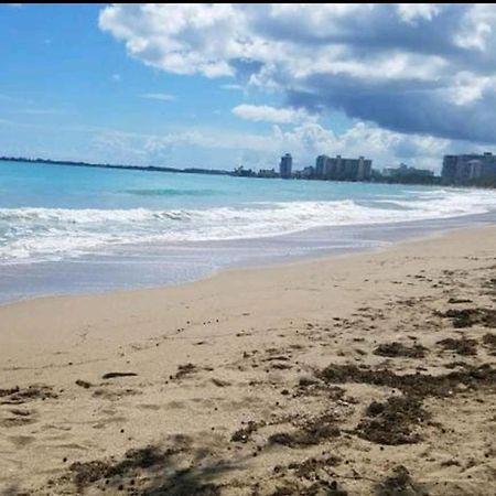 Апартаменты Beach Front Apt Isla Verde 3 Сан-Хуан Номер фото