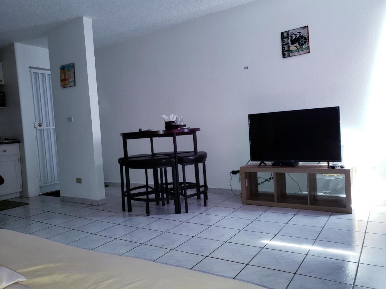Апартаменты Beach Front Apt Isla Verde 3 Сан-Хуан Экстерьер фото