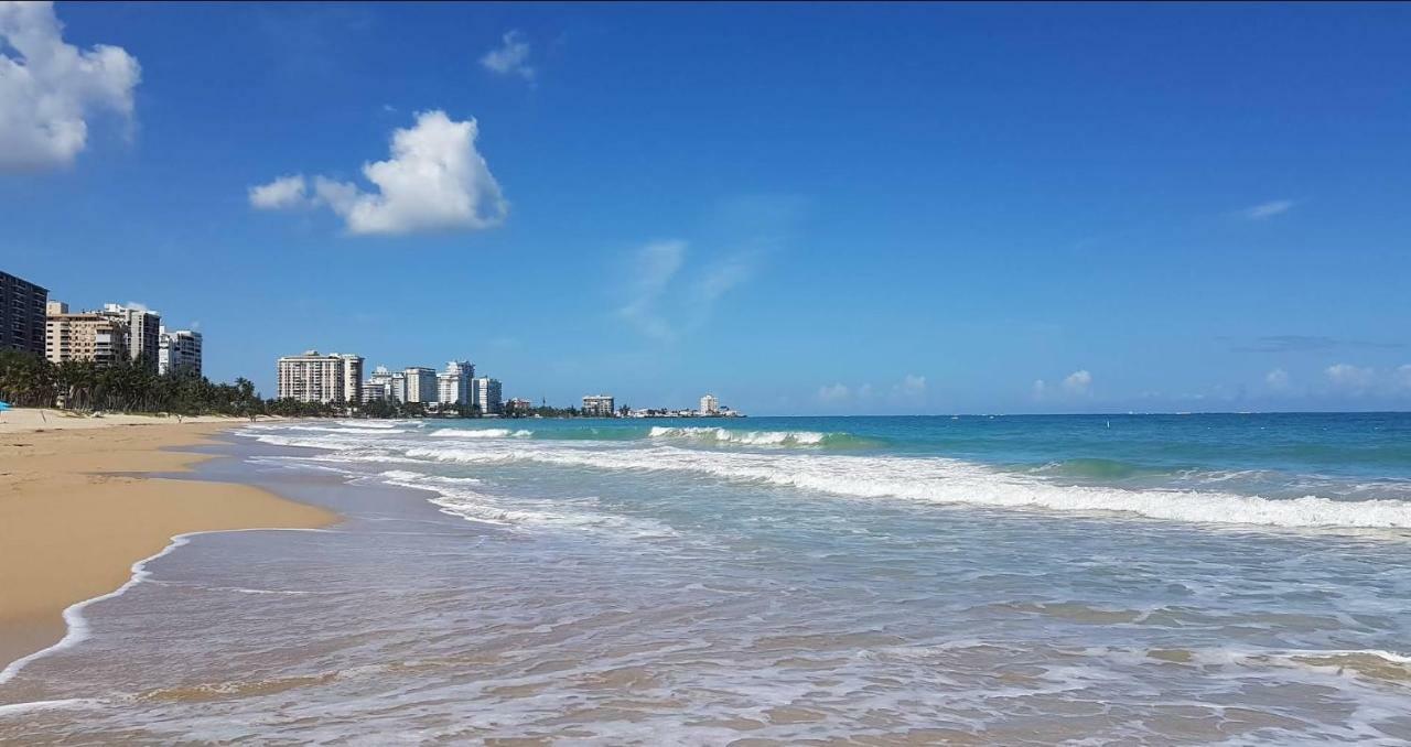 Апартаменты Beach Front Apt Isla Verde 3 Сан-Хуан Экстерьер фото
